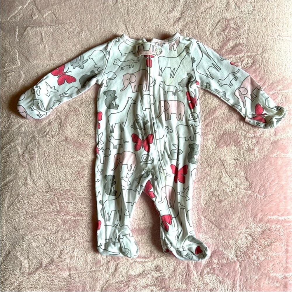 Carter's Newborn Grey and Pink Animal
Print Outfit